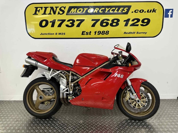 Ducati 748