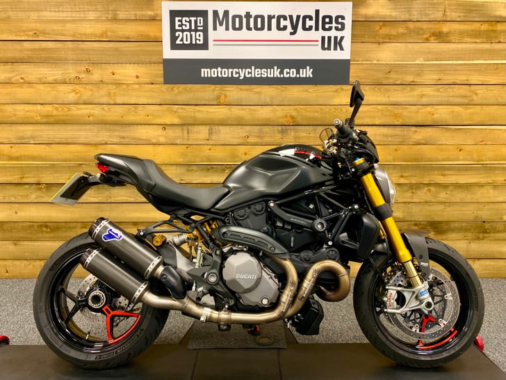 Ducati MONSTER 1200 S