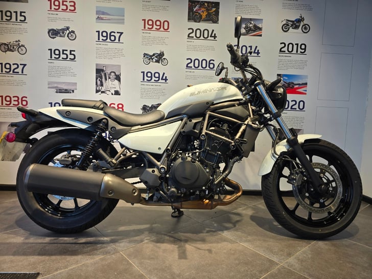 Kawasaki ELIMINATOR 500