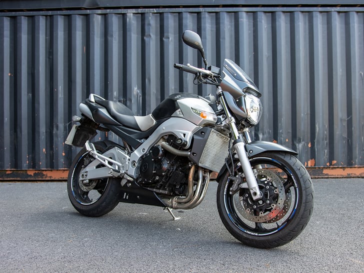 Suzuki GSR600