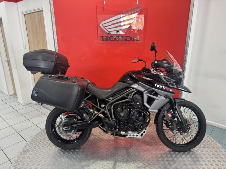 Triumph TIGER 800 XCX LOW 