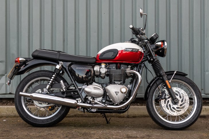 Triumph BONNEVILLE T120