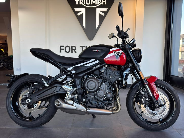 Triumph TRIDENT 660