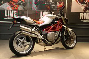 Used Mv Agusta BRUTALE 920 BRUTALE 920 2007 for sale in Watford | Image 3