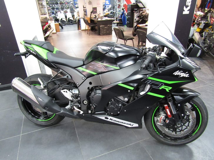 Kawasaki NINJA ZX-10R 1000 ABS (KRT REPLICA)