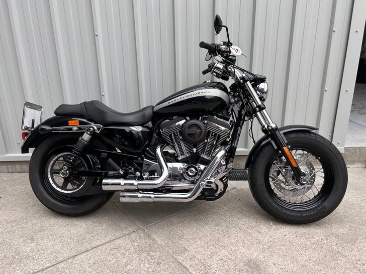 HARLEY-DAVIDSON SPORTSTER XL1200C CUSTOM