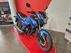 Used Honda CB125F CB125F for sale in Newcastle-under-Lyme | Image 2