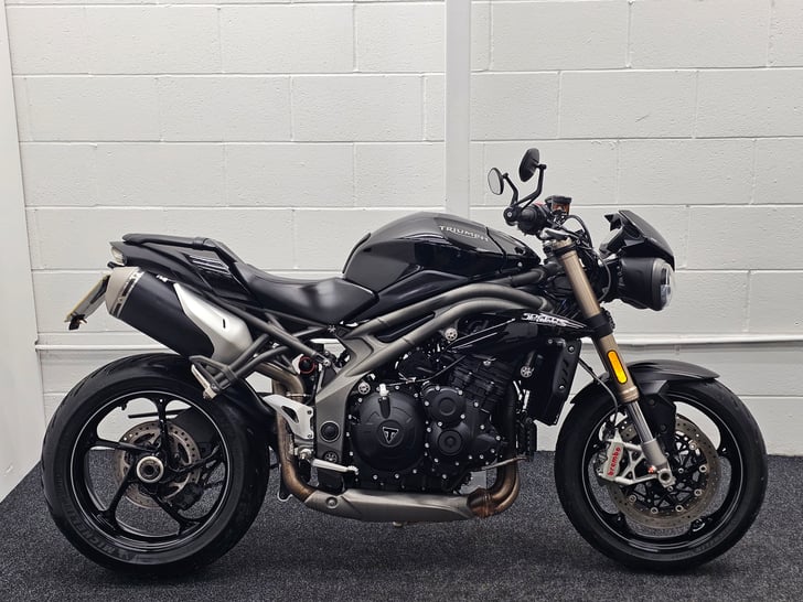 TRIUMPH SPEED TRIPLE 1050 S