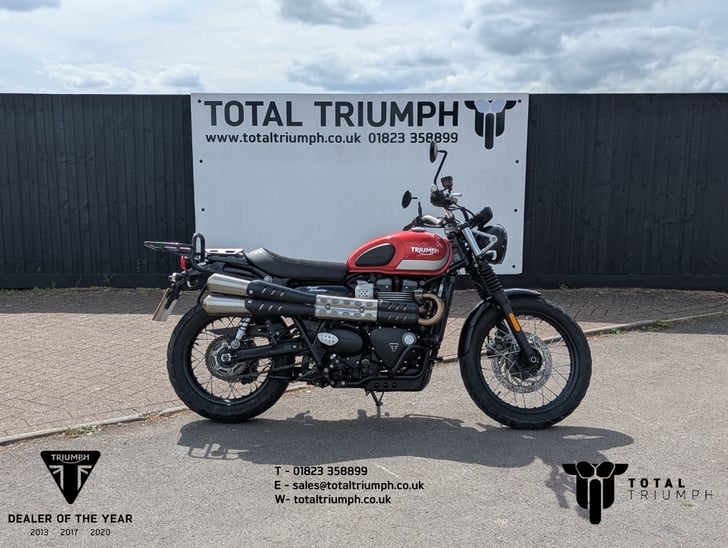 TRIUMPH STREET SCRAMBLER