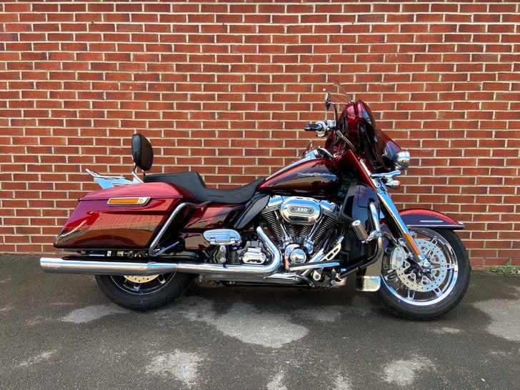 HARLEY-DAVIDSON FLHTKSE CVO ULTRA LTD 192 