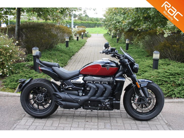 Triumph ROCKET 3 STORM GT