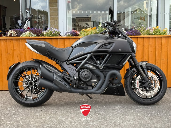 DUCATI DIAVEL