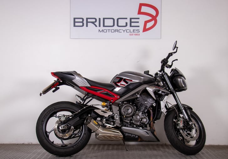 Triumph STREET TRIPLE 765 RS