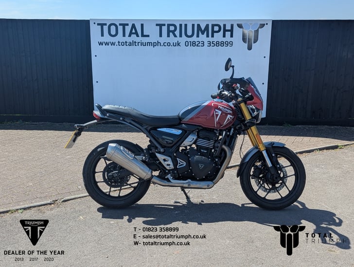 TRIUMPH SPEED 400