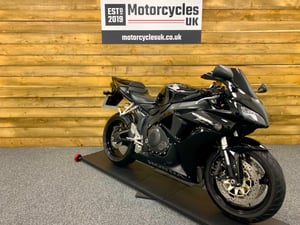 Used Honda CBR CBR1000RR FIREBLADE for sale in Swindon | Image 2