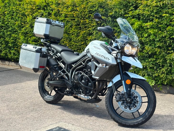 Triumph TIGER 800 XRT