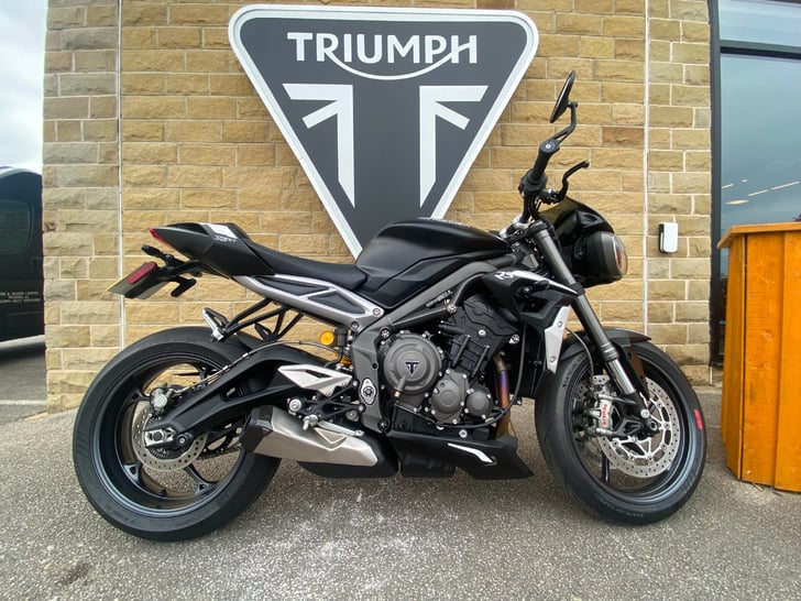 Triumph STREET TRIPLE 765 RS