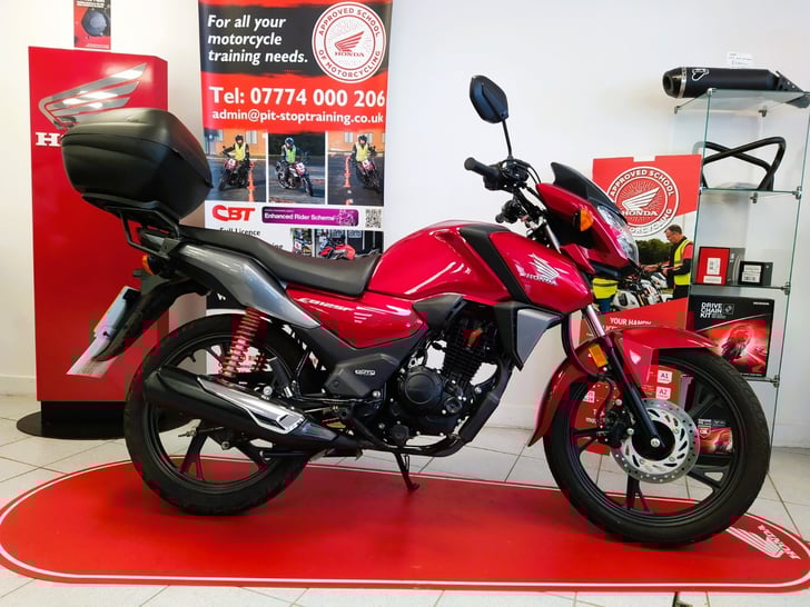 HONDA CB125F
