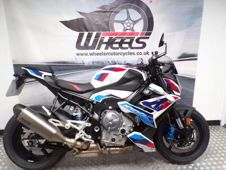BMW M 1000 R