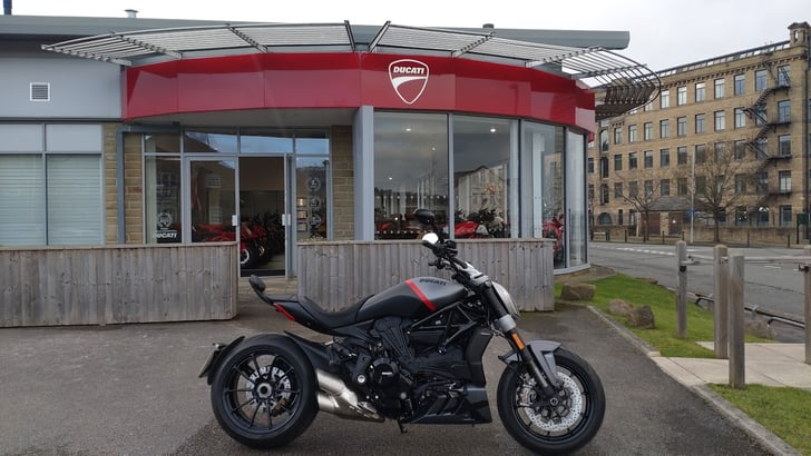 Ducati XDIAVEL BLACK STAR