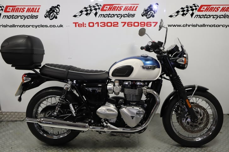 Triumph BONNEVILLE T120