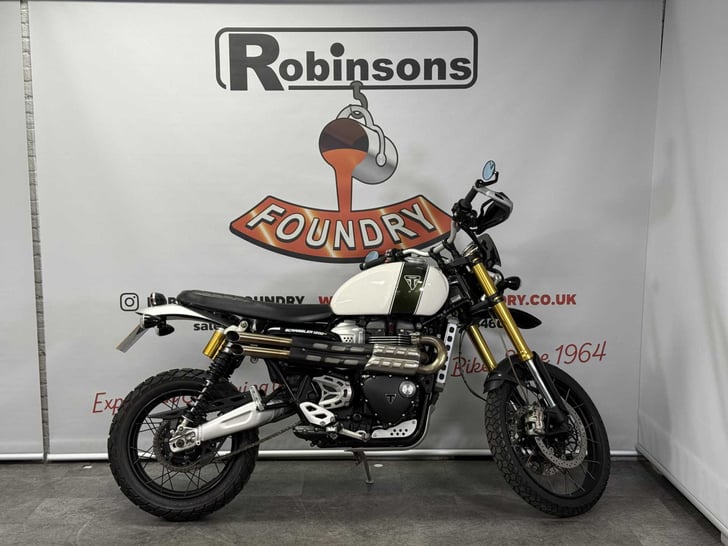 TRIUMPH SCRAMBLER 1200 XE