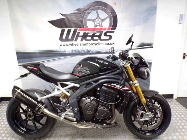 Triumph SPEED TRIPLE RS