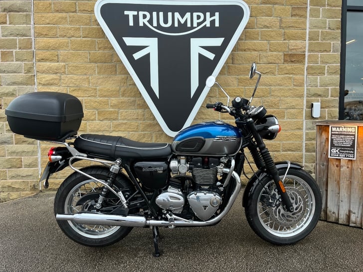 Triumph BONNEVILLE T120