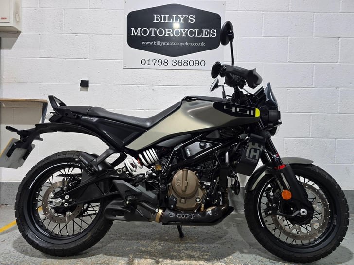Husqvarna SVARTPILEN 401