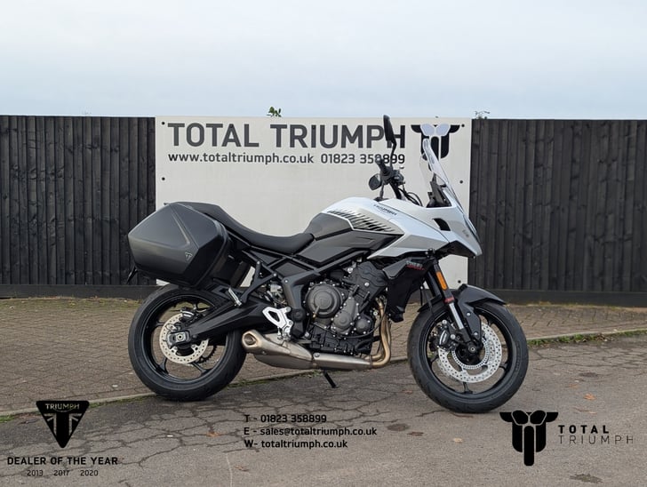 TRIUMPH TIGER SPORT 660