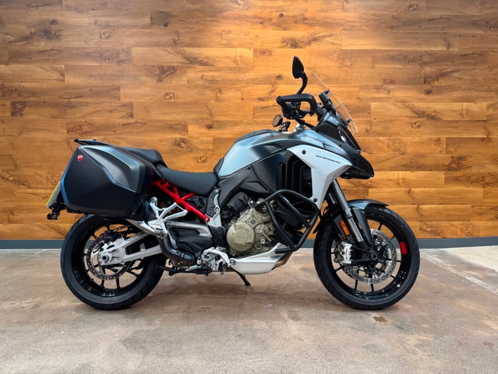 Ducati MULTISTRADA V4 S RADAR