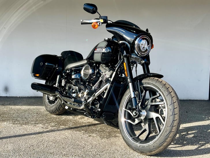 Harley-Davidson SOFTAIL 1745 FLSB SPORT GLIDE