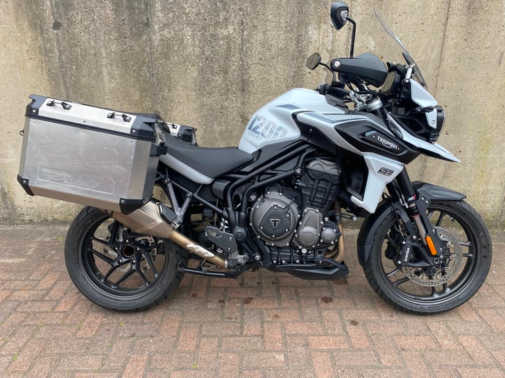 TRIUMPH TIGER 1200 ALPINE