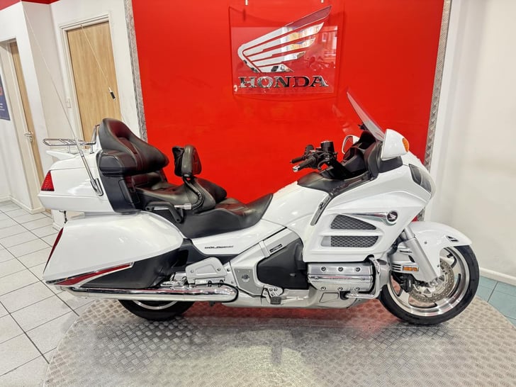 Honda GL1800 GOLD WING