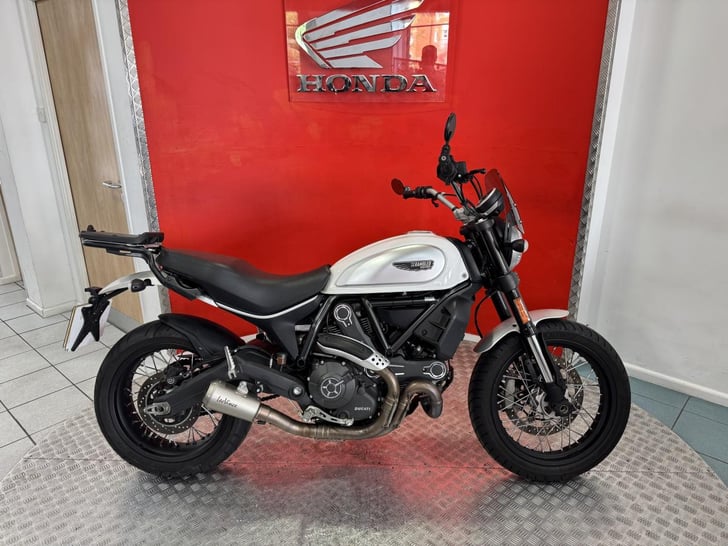 Ducati SCRAMBLER CLASSIC