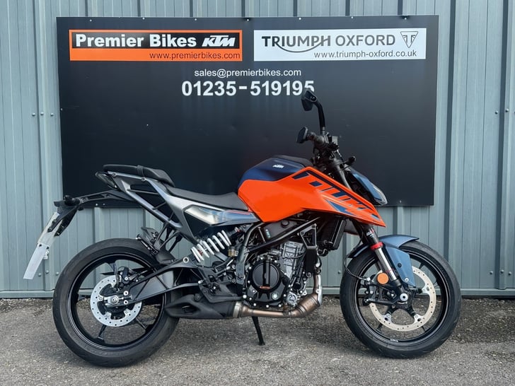 KTM DUKE 125