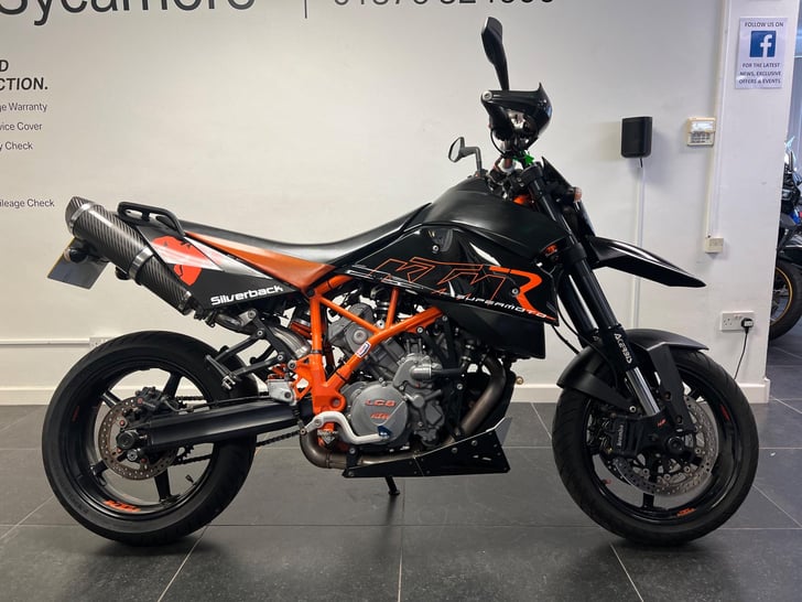 KTM SUPERMOTO LC8 950 R