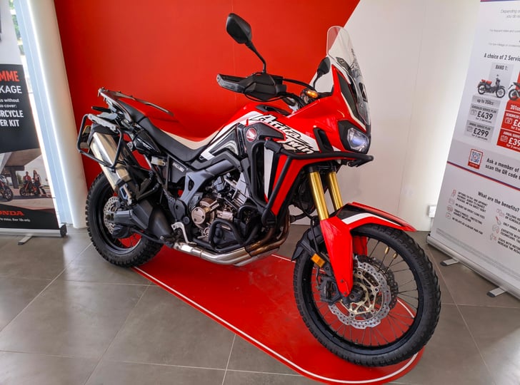 Honda CRF1000L AFRICA TWIN DCT