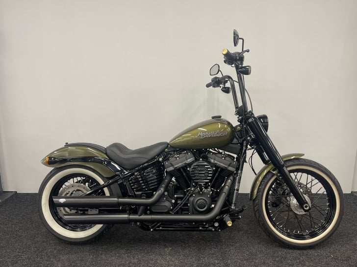 Harley-Davidson SOFTAIL FXBBS STREET BOB 114