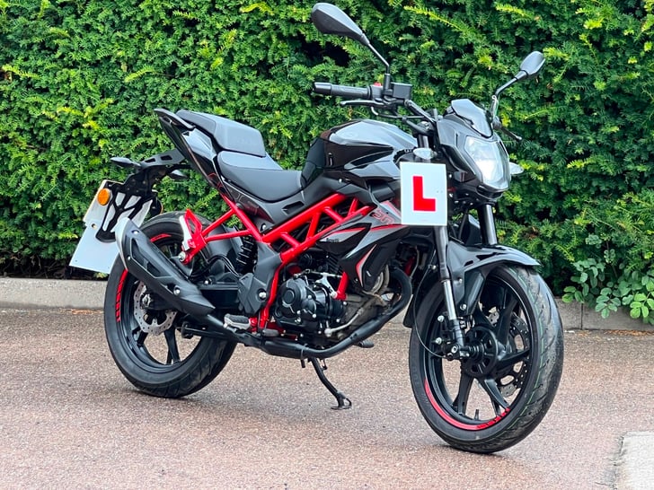 Benelli BN 125