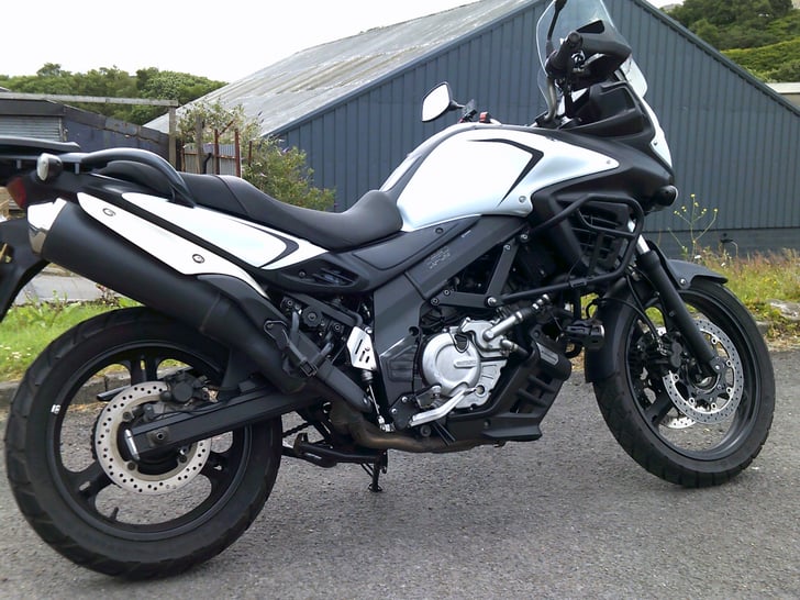 SUZUKI V-STROM 650