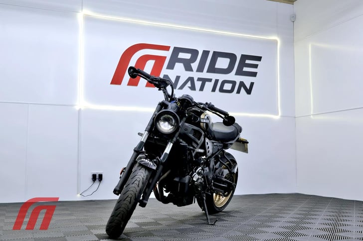 YAMAHA XSR 700 (MTM690) 