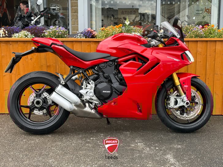 Ducati SUPERSPORT 950 S