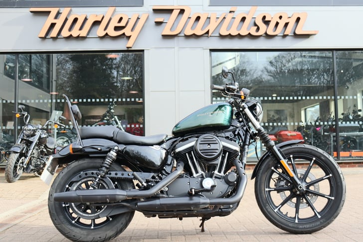 Harley-Davidson SPORTSTER XL883N IRON