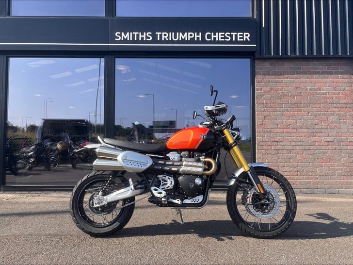 TRIUMPH SCRAMBLER 1200 XE