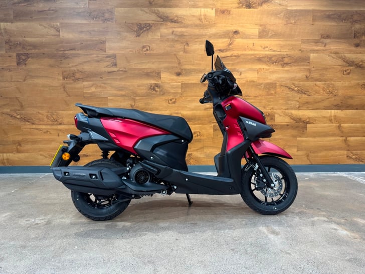 Yamaha RAYZR