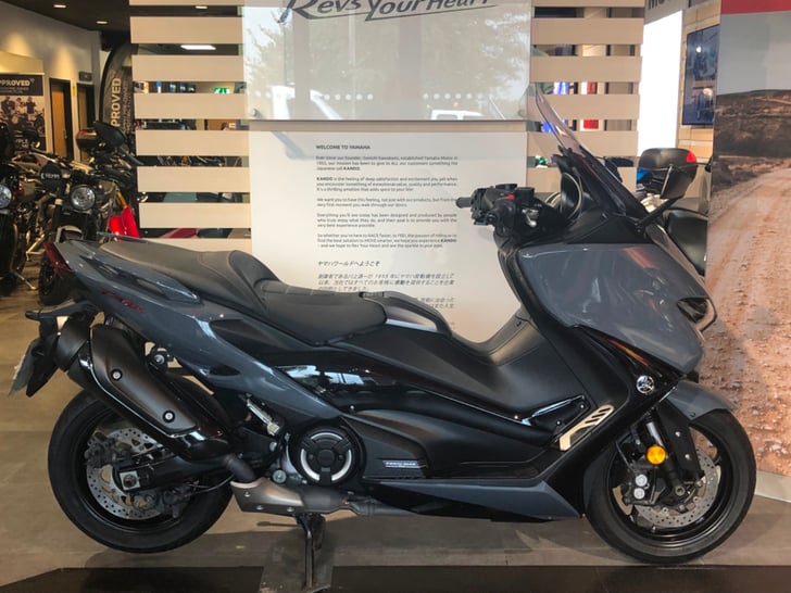 Used Yamaha TMAX TECH MAX Motorcycles for sale