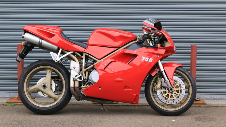 Ducati 748