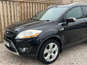 Used Ford KUGA KUGA 2.0 TDCI ZETEC AWD EURO 4 5DR for sale in Chesterfield | Image 2