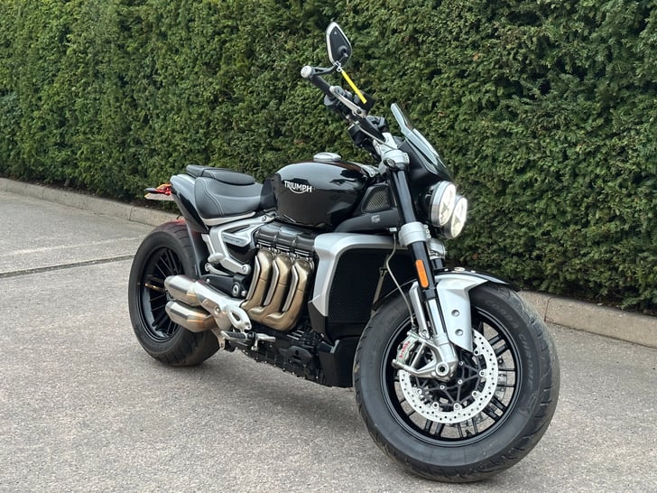 Triumph ROCKET 3 R